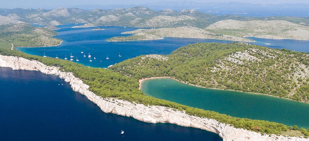 Hotels in Slano
